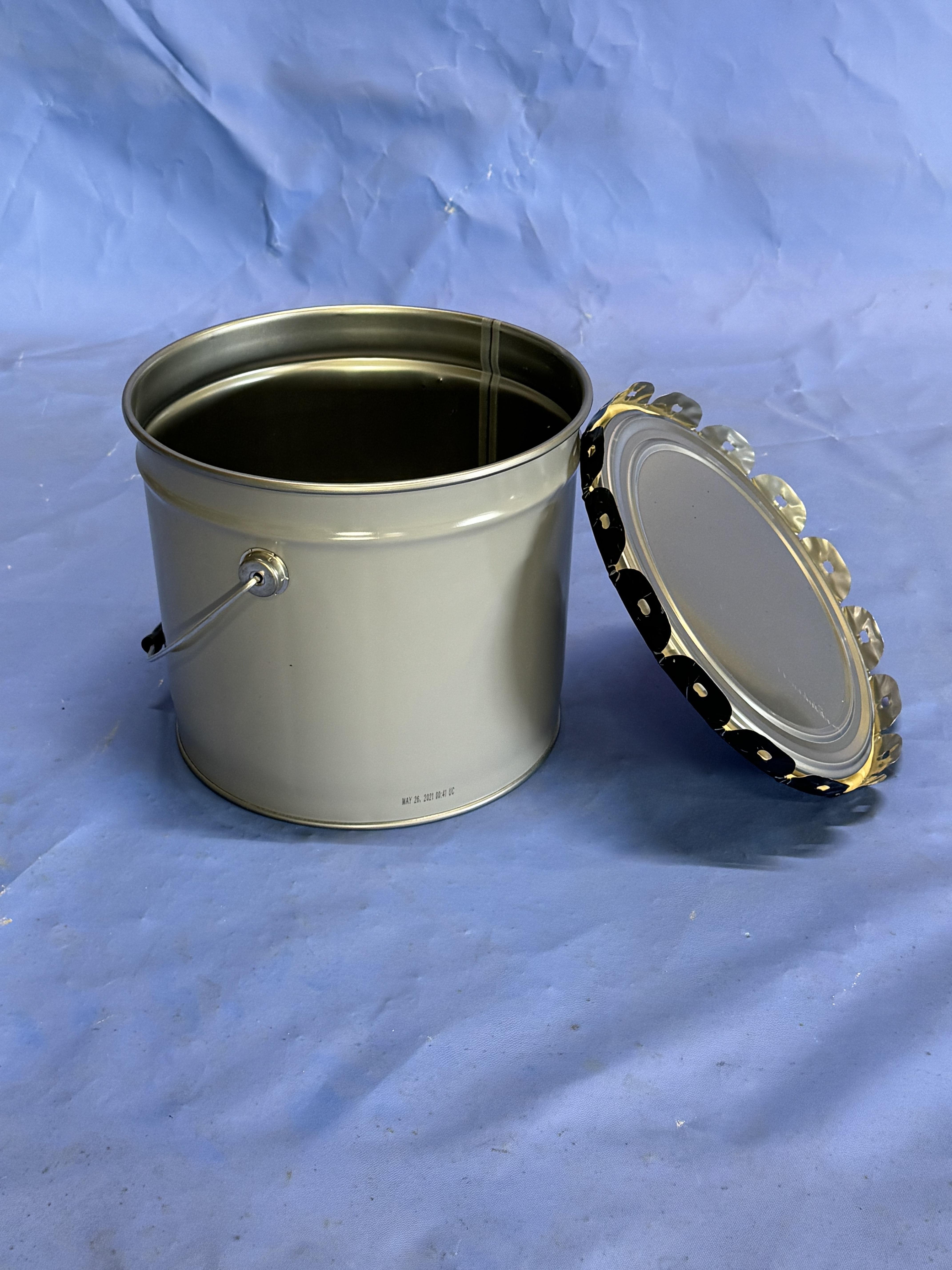 Pail